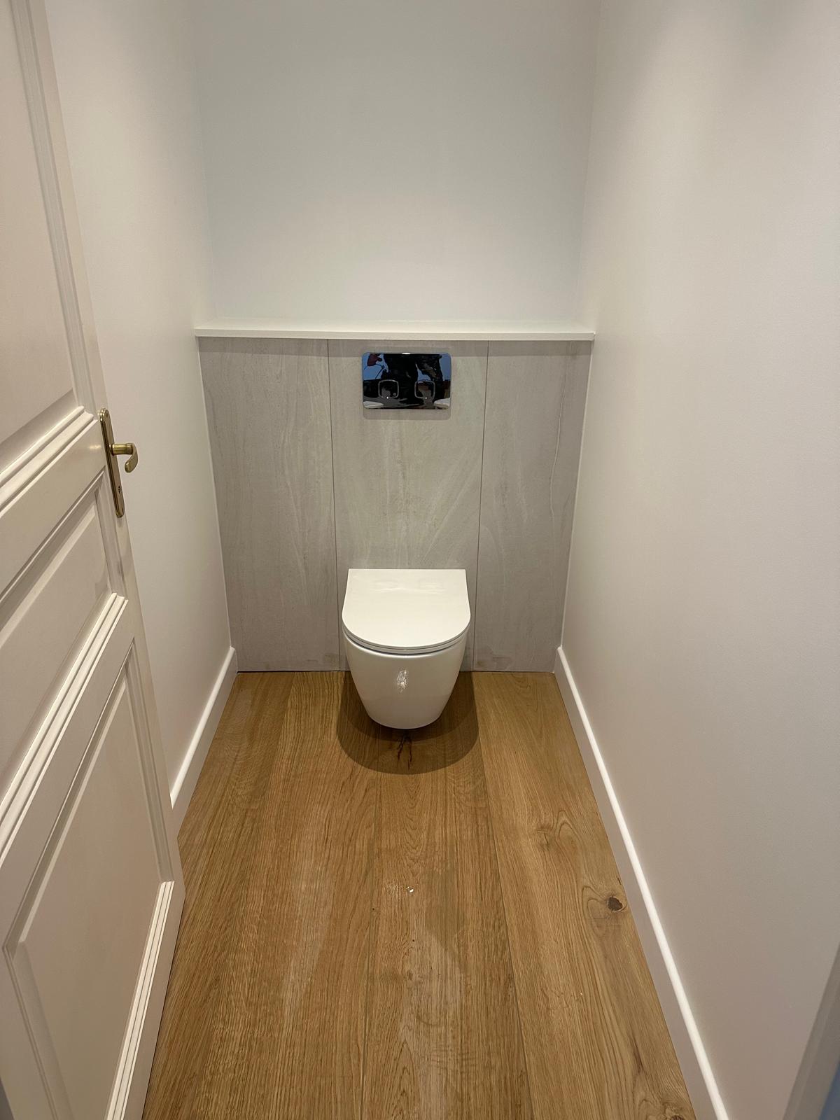 Après - WC suspendu moderne