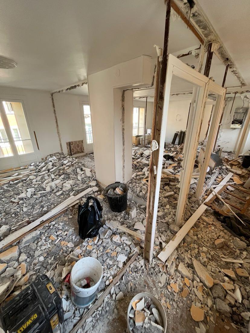 Avant - Appartement en démolition